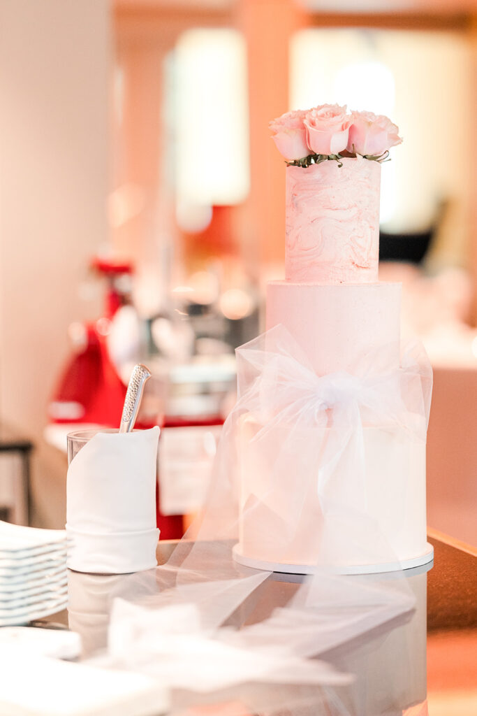federleicht HOCHZEITEN exklusive Hochzeitsplanung blush wedding